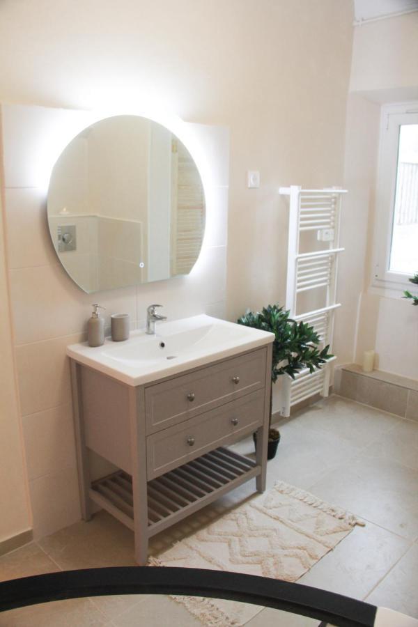 La Bulle Grassoise - Appartement Spacieux Avec Balneo Et Parking กราส ภายนอก รูปภาพ